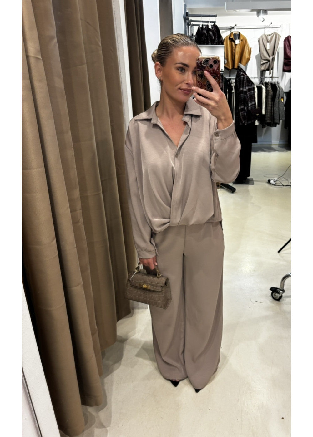 V-Neck Chique 2-Piece Set Taupe 61822/10008