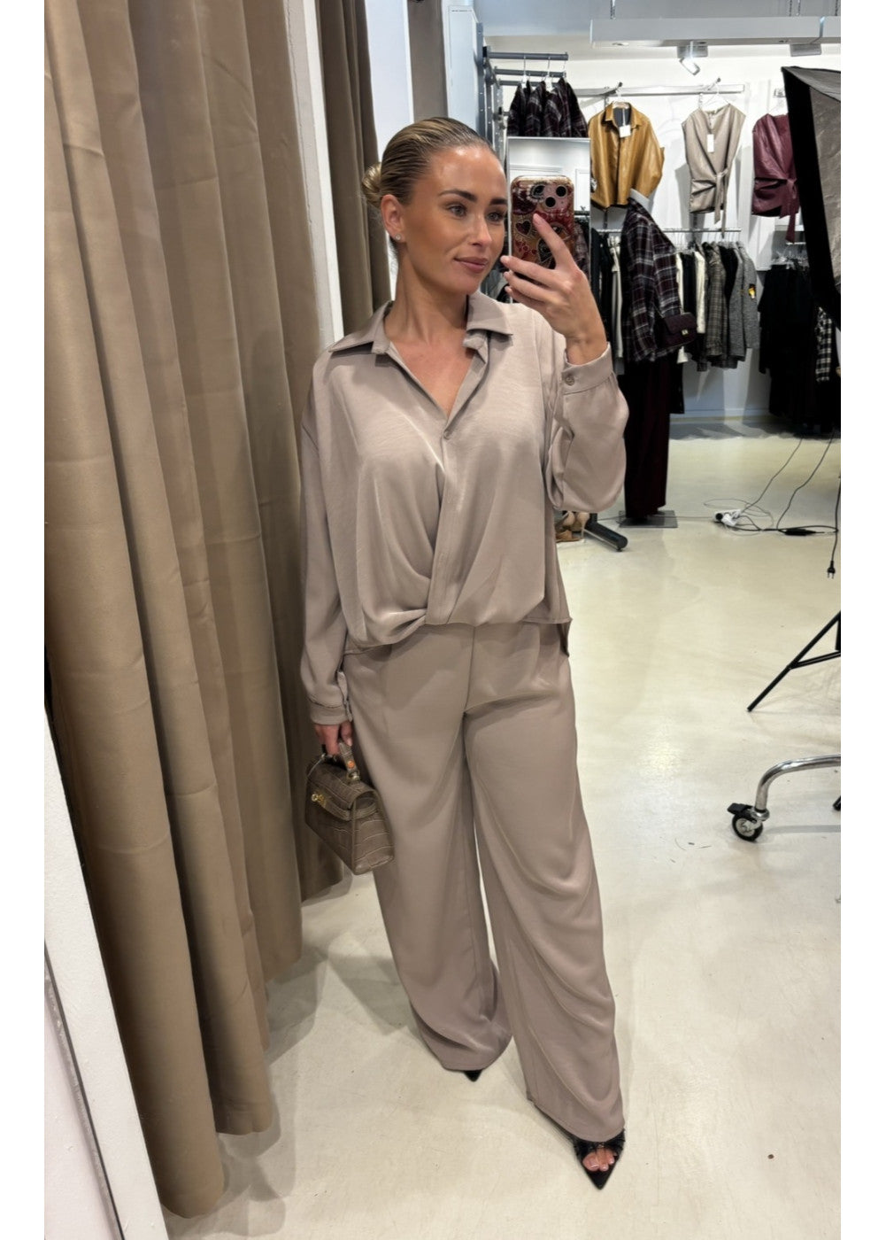 V-Neck Chique 2-Piece Set Taupe 61822/10008