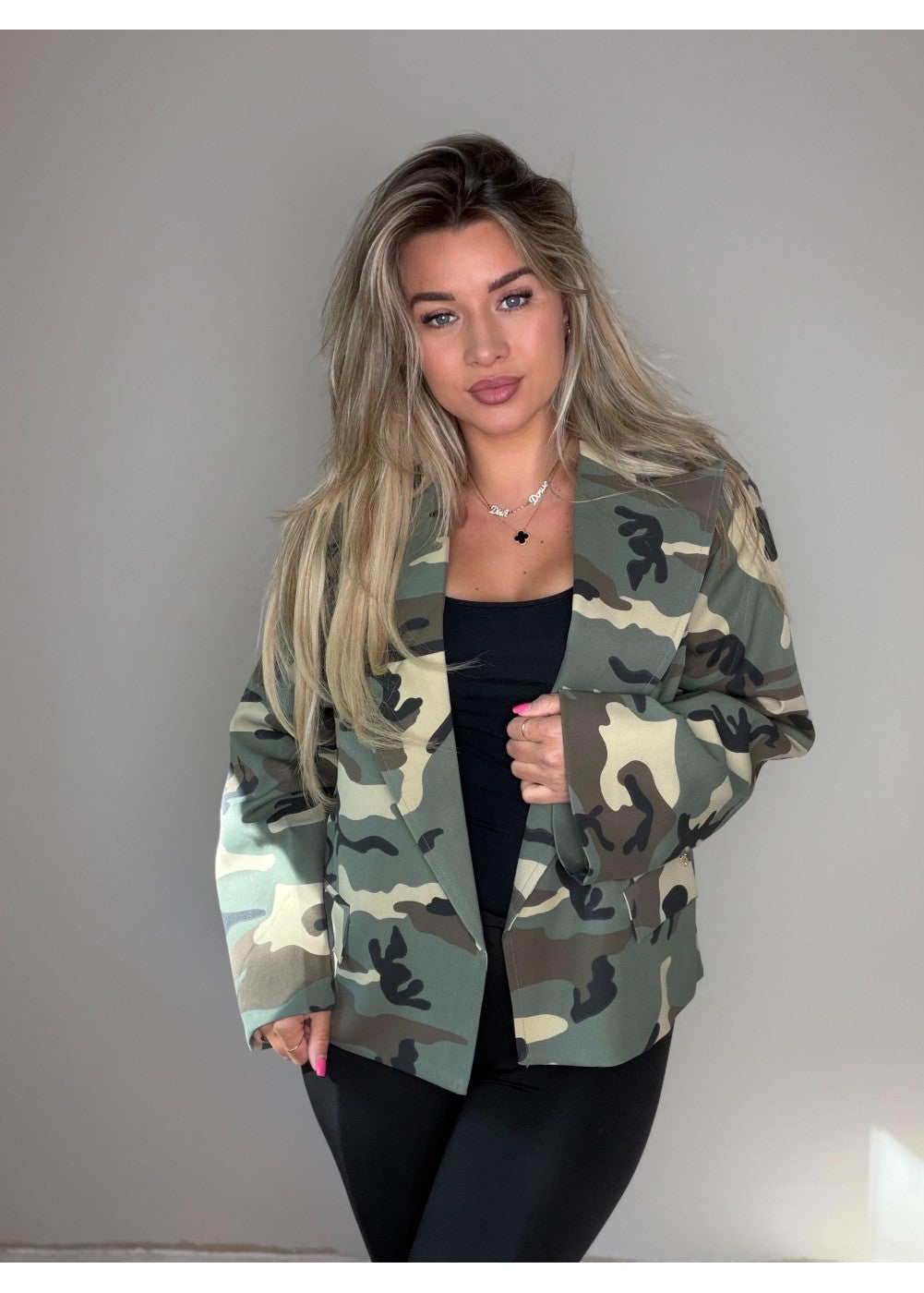 Signature Move Ambika Blazer Koko Army