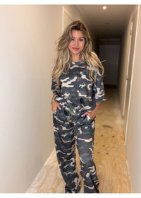 Camo Royale 2 Delig